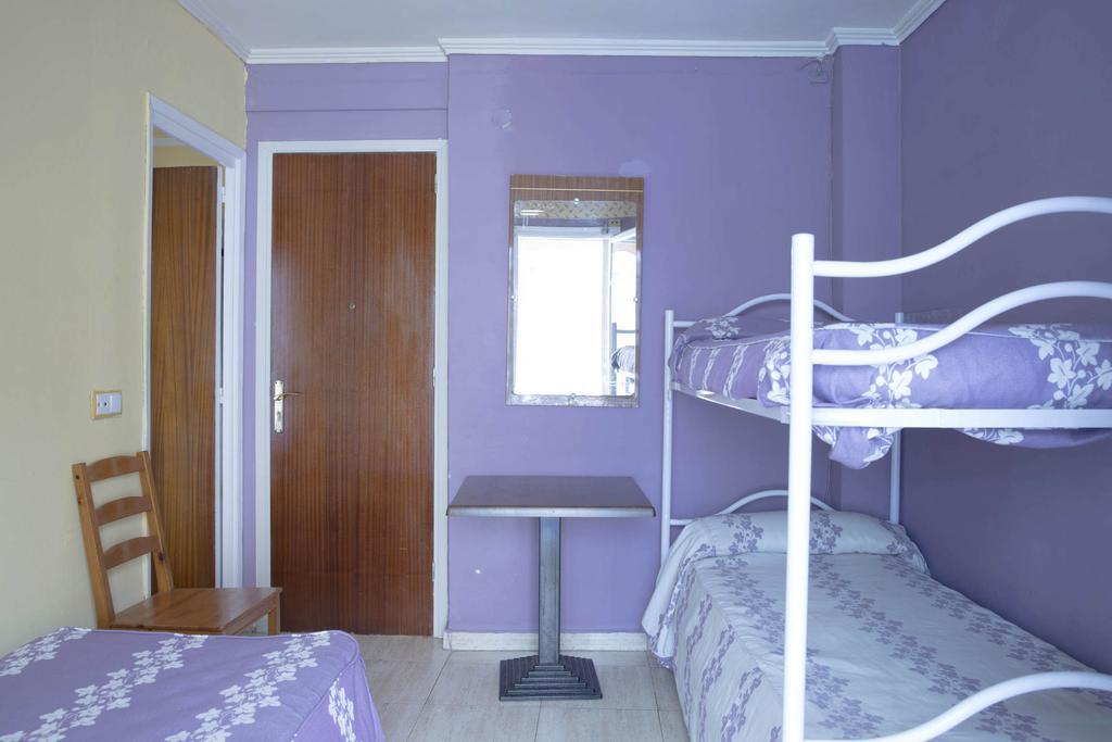 Хостел Residencia Alclausell Таррагона Номер фото